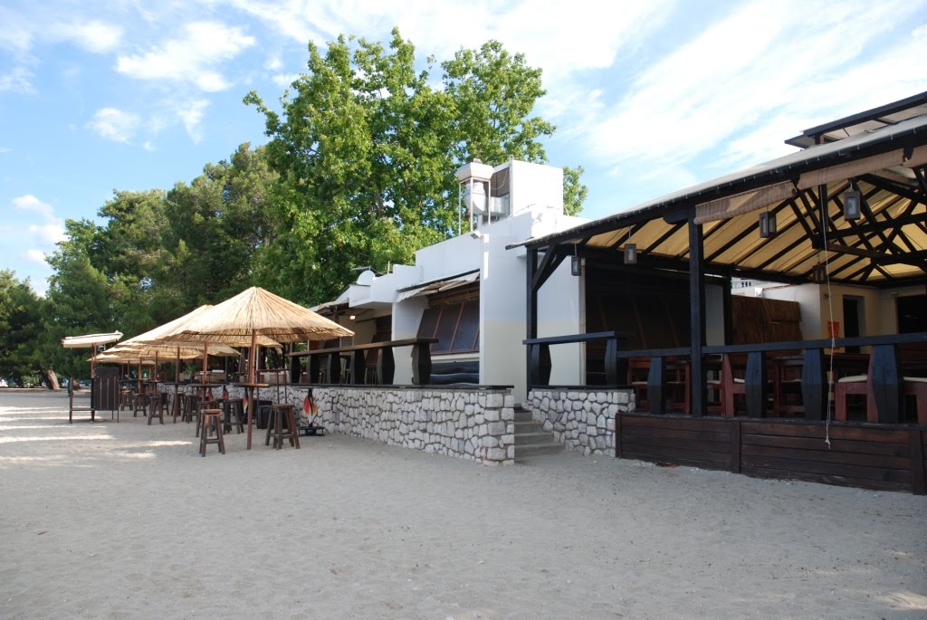 02 rest-on-the-beach