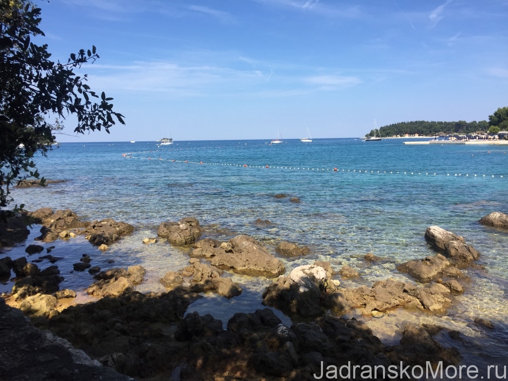 Rovinj beach 04