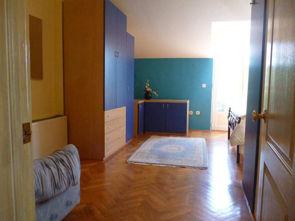 Trogir apartments bedroom 03