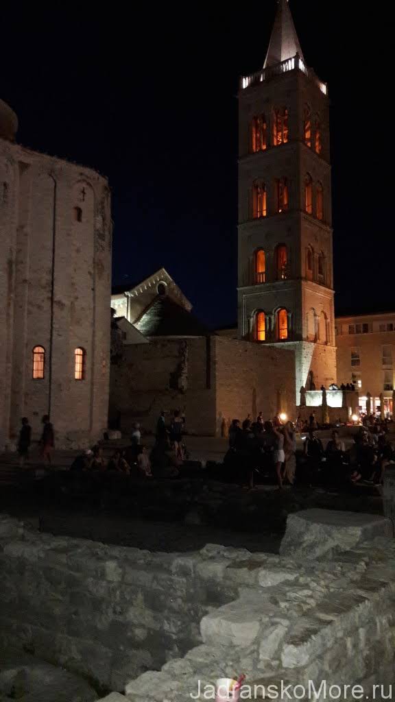 Zadar main square 07