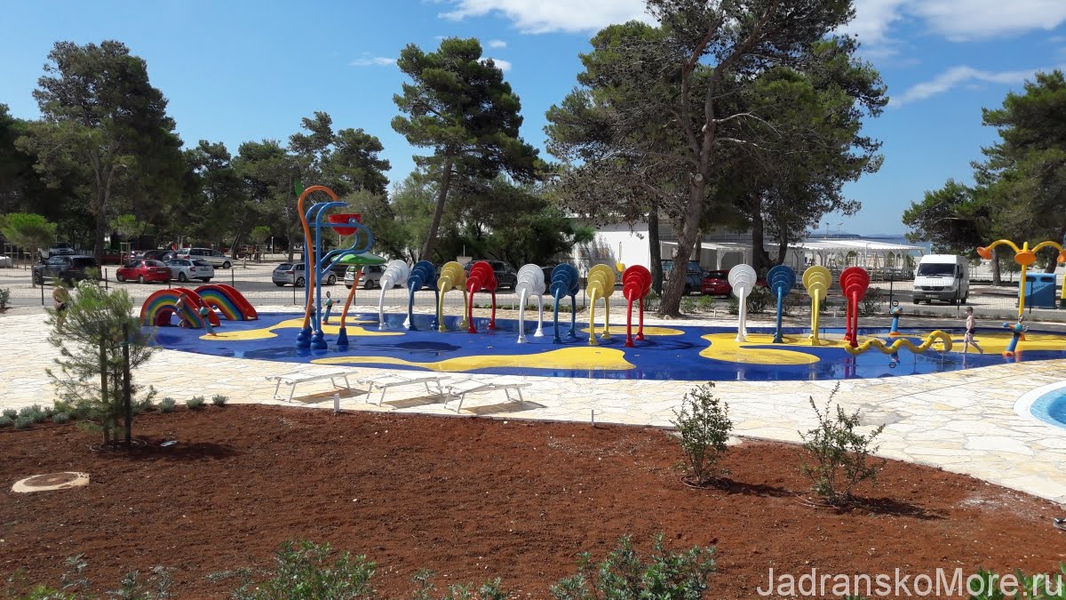 Zaton Holiday Resort kids pool 02