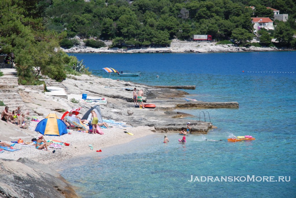 Sumartin beach