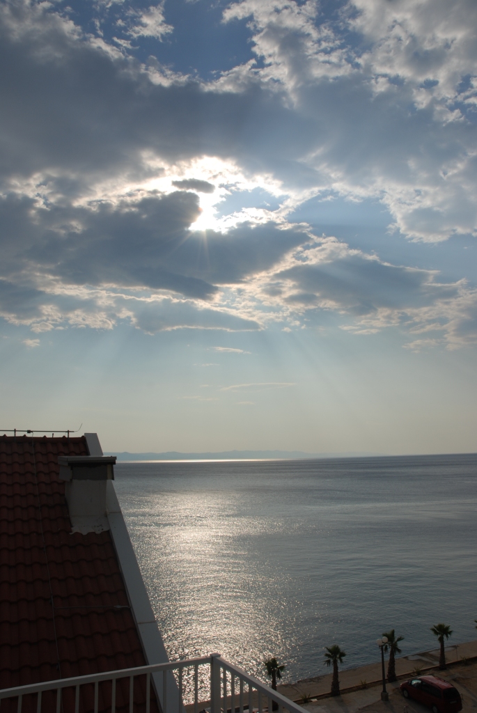 Море